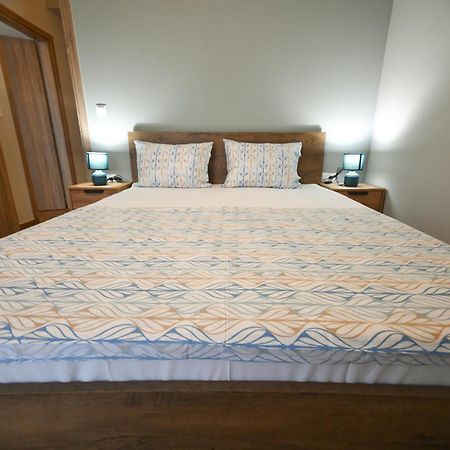 Savas Apartment Alexandroupoli Bagian luar foto
