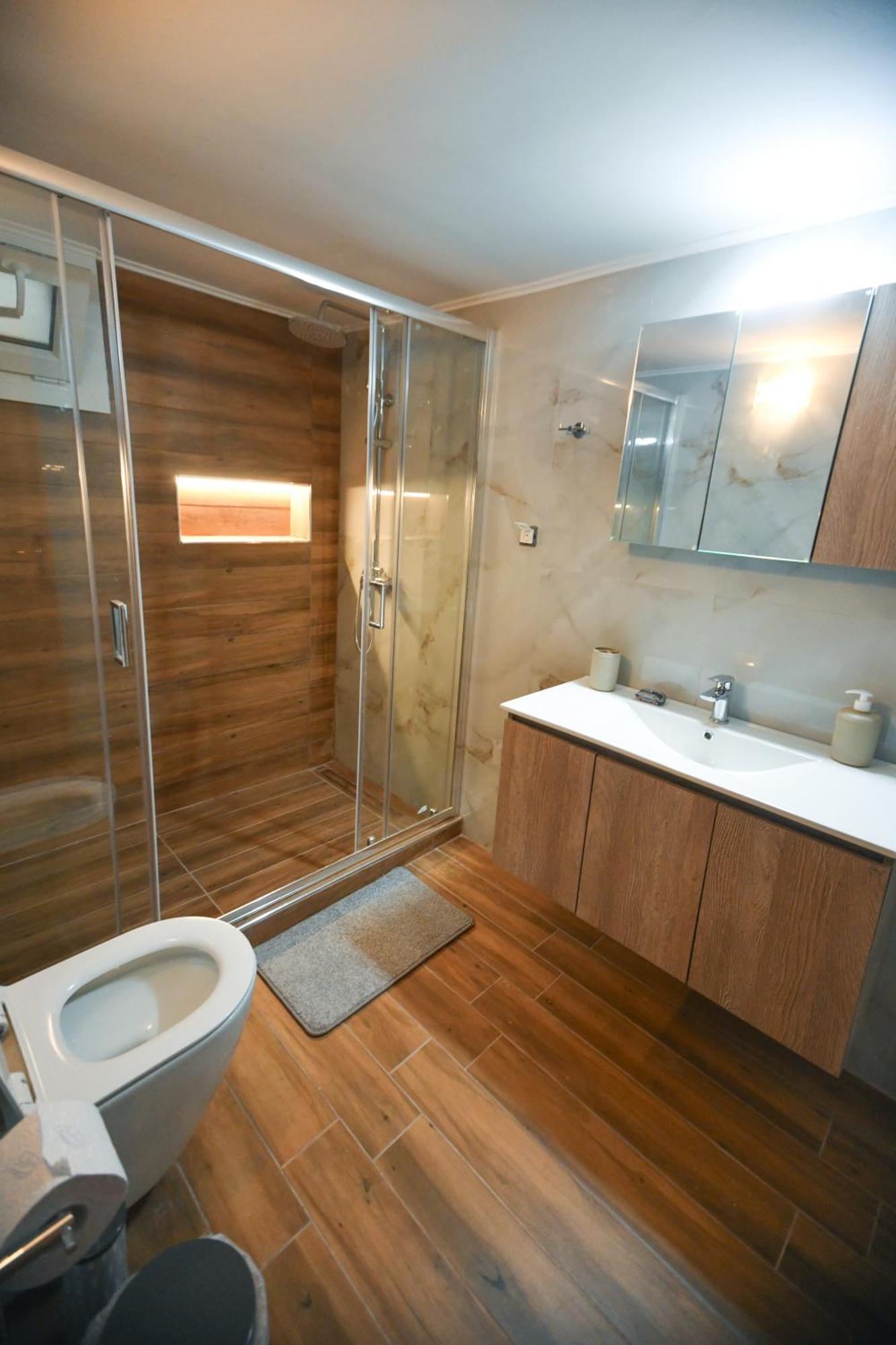 Savas Apartment Alexandroupoli Bagian luar foto