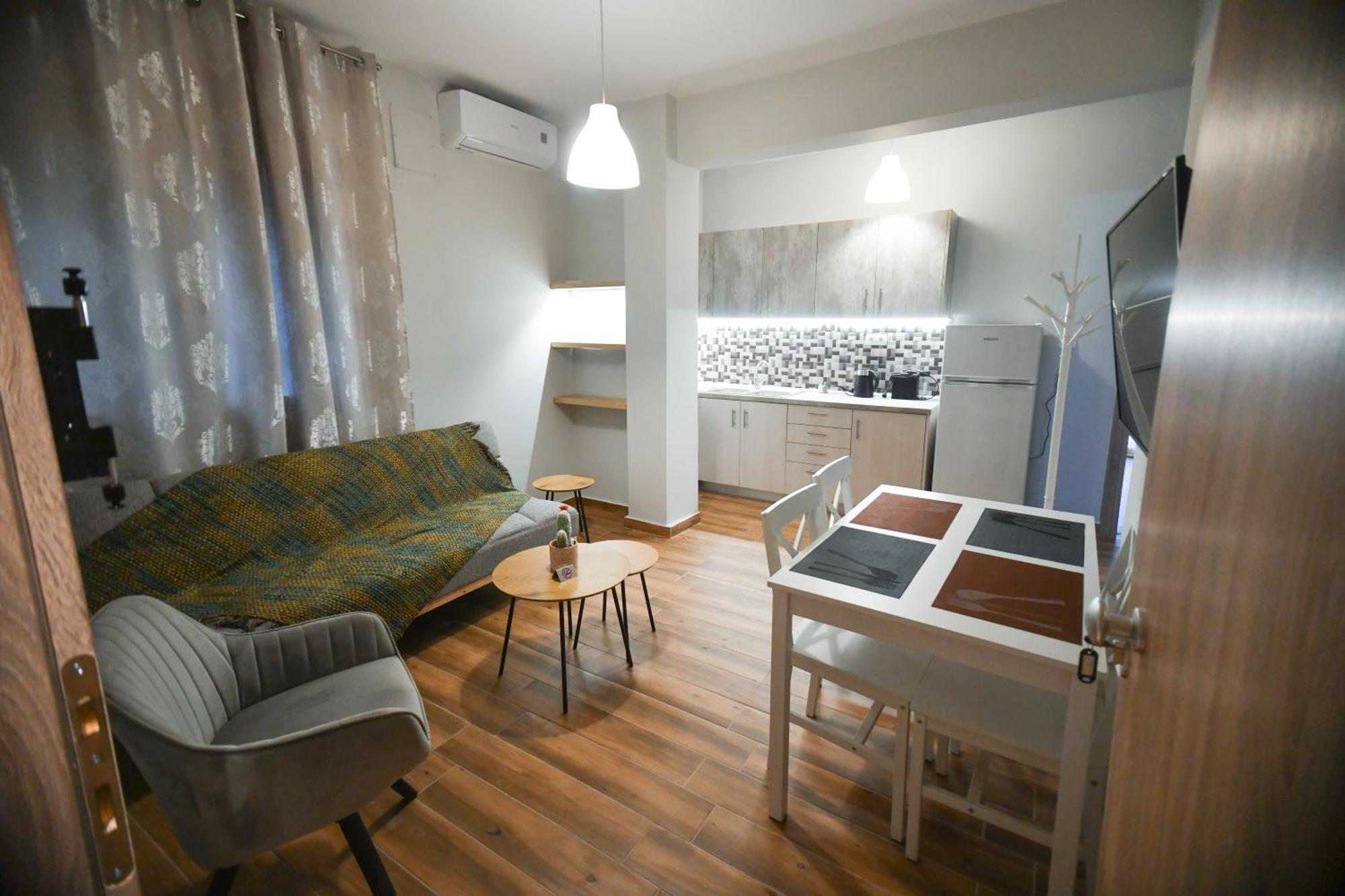 Savas Apartment Alexandroupoli Bagian luar foto